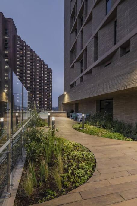 Acogedor Loft En Centro Internacional De Bogota Apartment Екстериор снимка